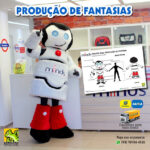 Fantasia de Mascote em Forma de Brinquedo